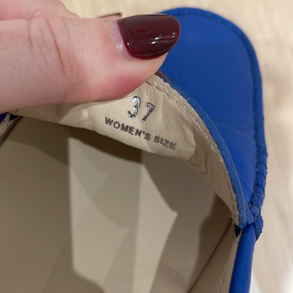 Tods Electric Blue Loafers 37 - Picture 4 of 4